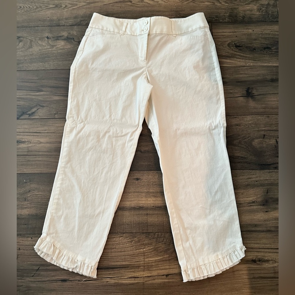 LOFT white crop pants with designed edge. Size 12